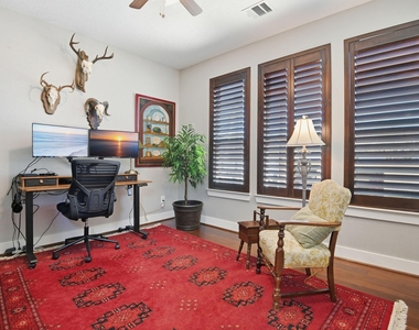 410 Peach Street - Photo Thumbnail 19