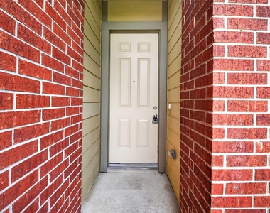 3714 Glover Meadows Lane - Photo Thumbnail 2