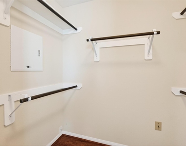 3714 Glover Meadows Lane - Photo Thumbnail 34