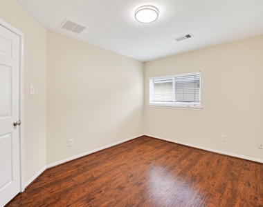 3714 Glover Meadows Lane - Photo Thumbnail 25