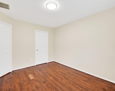 3714 Glover Meadows Lane - Photo Thumbnail 30