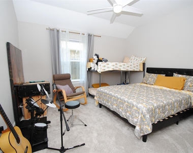 24818 Harvest Elm Court - Photo Thumbnail 25