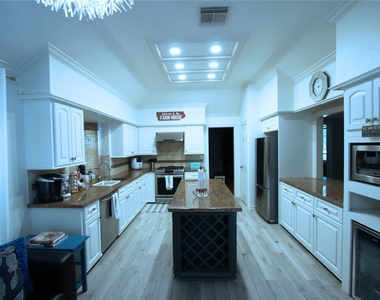 23210 Gatecreek - Photo Thumbnail 5