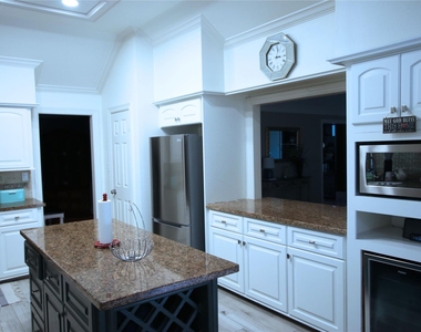 23210 Gatecreek - Photo Thumbnail 6