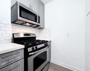 5718 Eskridge Street - Photo Thumbnail 1
