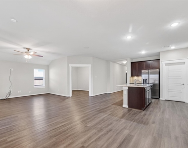 12322 Sabine Point Drive - Photo Thumbnail 16
