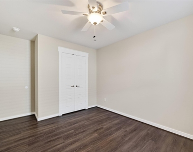 12322 Sabine Point Drive - Photo Thumbnail 24