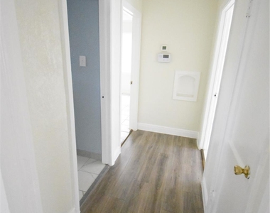 6229 Clover Ridge Street - Photo Thumbnail 17