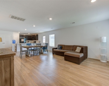 26923 Winward Creek Trail - Photo Thumbnail 23