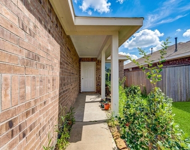 26923 Winward Creek Trail - Photo Thumbnail 15
