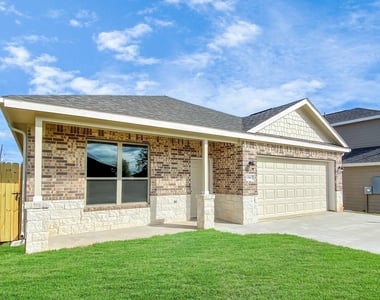 13067 Clearview Drive - Photo Thumbnail 2