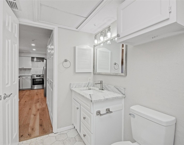 2300 Old Spanish Trail - Photo Thumbnail 13