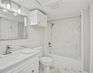 2300 Old Spanish Trail - Photo Thumbnail 12