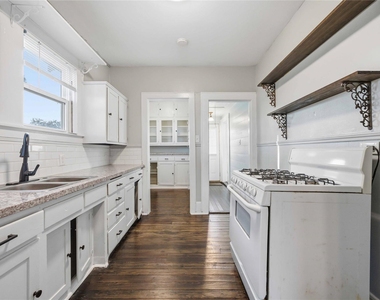 3003 School Street - Photo Thumbnail 10
