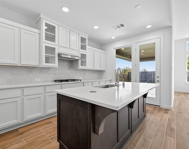 3238 Kindred Way - Photo Thumbnail 21