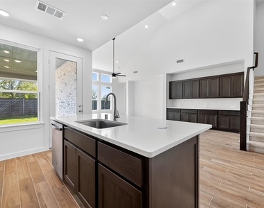 3238 Kindred Way - Photo Thumbnail 18