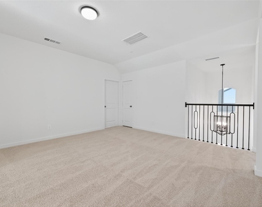 3238 Kindred Way - Photo Thumbnail 24
