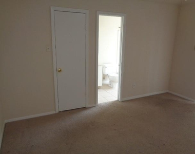 13114 Vista Oro Drive - Photo Thumbnail 7