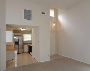 13114 Vista Oro Drive - Photo Thumbnail 14