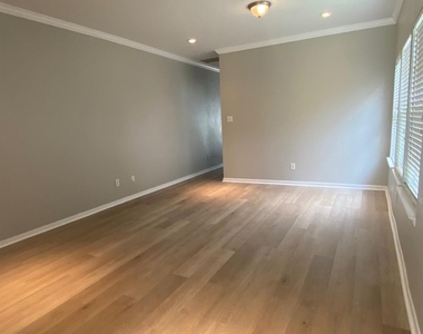 11908 Princess Garden Way - Photo Thumbnail 4