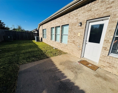9530 Flying Eagle Court - Photo Thumbnail 19