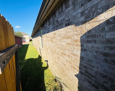9530 Flying Eagle Court - Photo Thumbnail 22