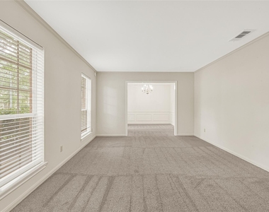 5702 Vestavia Drive - Photo Thumbnail 25