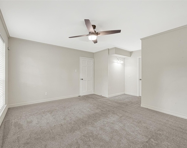 5702 Vestavia Drive - Photo Thumbnail 8