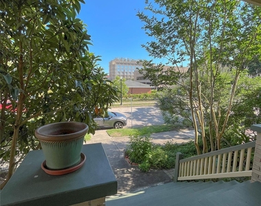 1005 Postoffice St - Photo Thumbnail 1