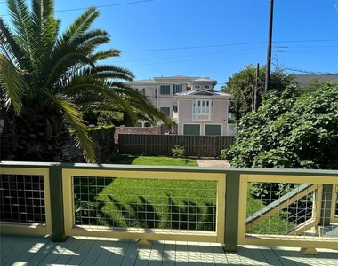 1005 Postoffice St - Photo Thumbnail 15