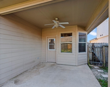 8734 Auburn Mane Drive - Photo Thumbnail 22