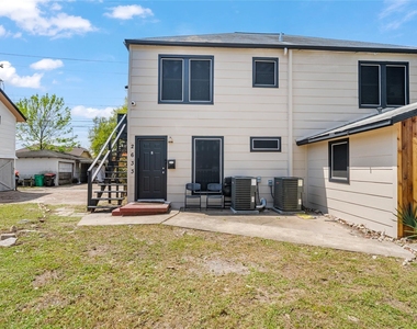 2629 W Main Street - Photo Thumbnail 9