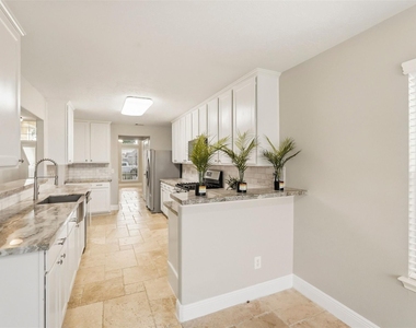 22418 Bridgestone Ridge Drive - Photo Thumbnail 10