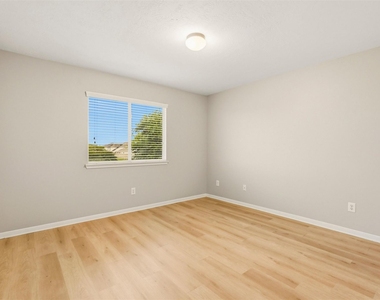 22418 Bridgestone Ridge Drive - Photo Thumbnail 22