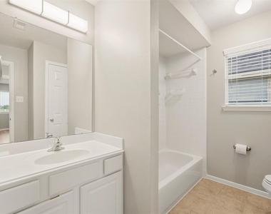 22418 Bridgestone Ridge Drive - Photo Thumbnail 20