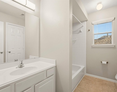 22418 Bridgestone Ridge Drive - Photo Thumbnail 23