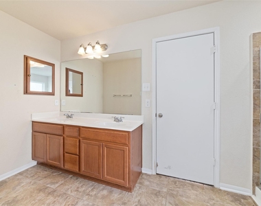 3307 Upland Spring Trace - Photo Thumbnail 11