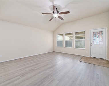 3307 Upland Spring Trace - Photo Thumbnail 18