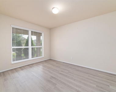 3307 Upland Spring Trace - Photo Thumbnail 3