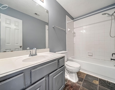 16393 Ryan Guinn Way - Photo Thumbnail 14