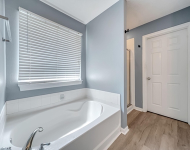 16393 Ryan Guinn Way - Photo Thumbnail 24
