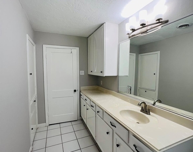 5124 Beech Street - Photo Thumbnail 13