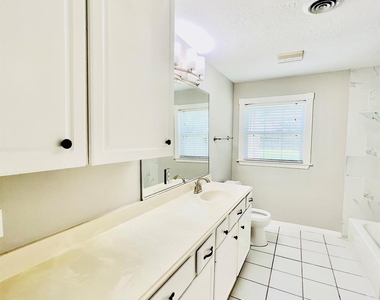 5124 Beech Street - Photo Thumbnail 16