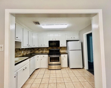 5124 Beech Street - Photo Thumbnail 11