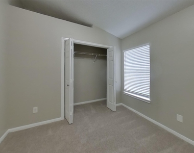 3234 Kelling Street - Photo Thumbnail 8