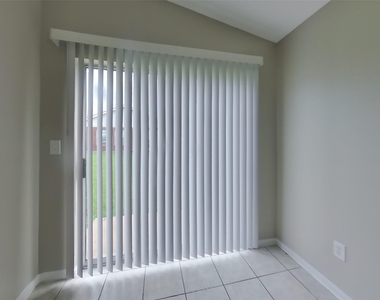 3234 Kelling Street - Photo Thumbnail 3