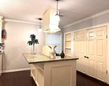 1813 Hatwell Street - Photo Thumbnail 9