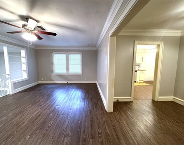 1813 Hatwell Street - Photo Thumbnail 5