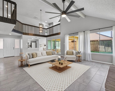 11406 Caesar Drive - Photo Thumbnail 2