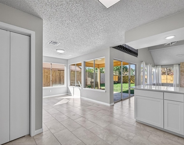 11406 Caesar Drive - Photo Thumbnail 13
